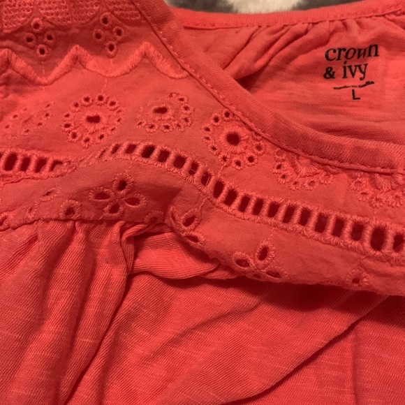 EUC Crown and ivy off the shoulder top - Picture 3 of 4